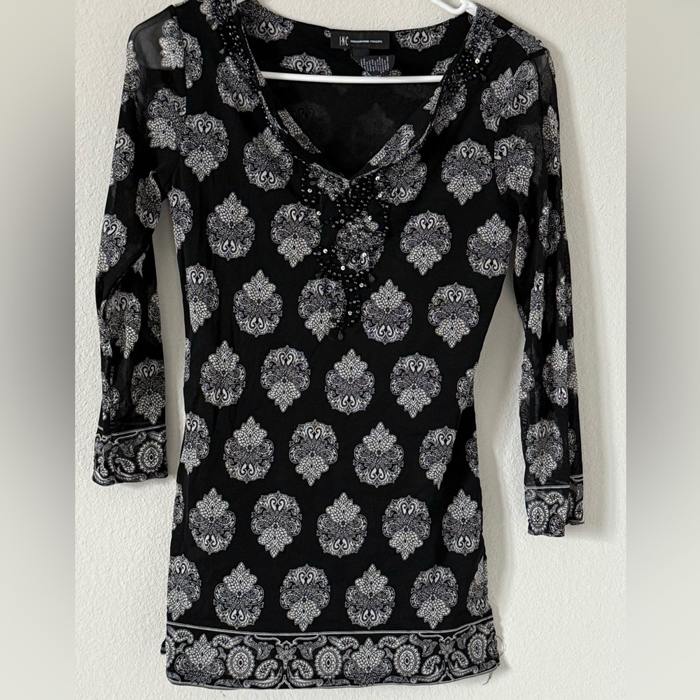 INC International Concepts Black and Gray Patterned Blouse